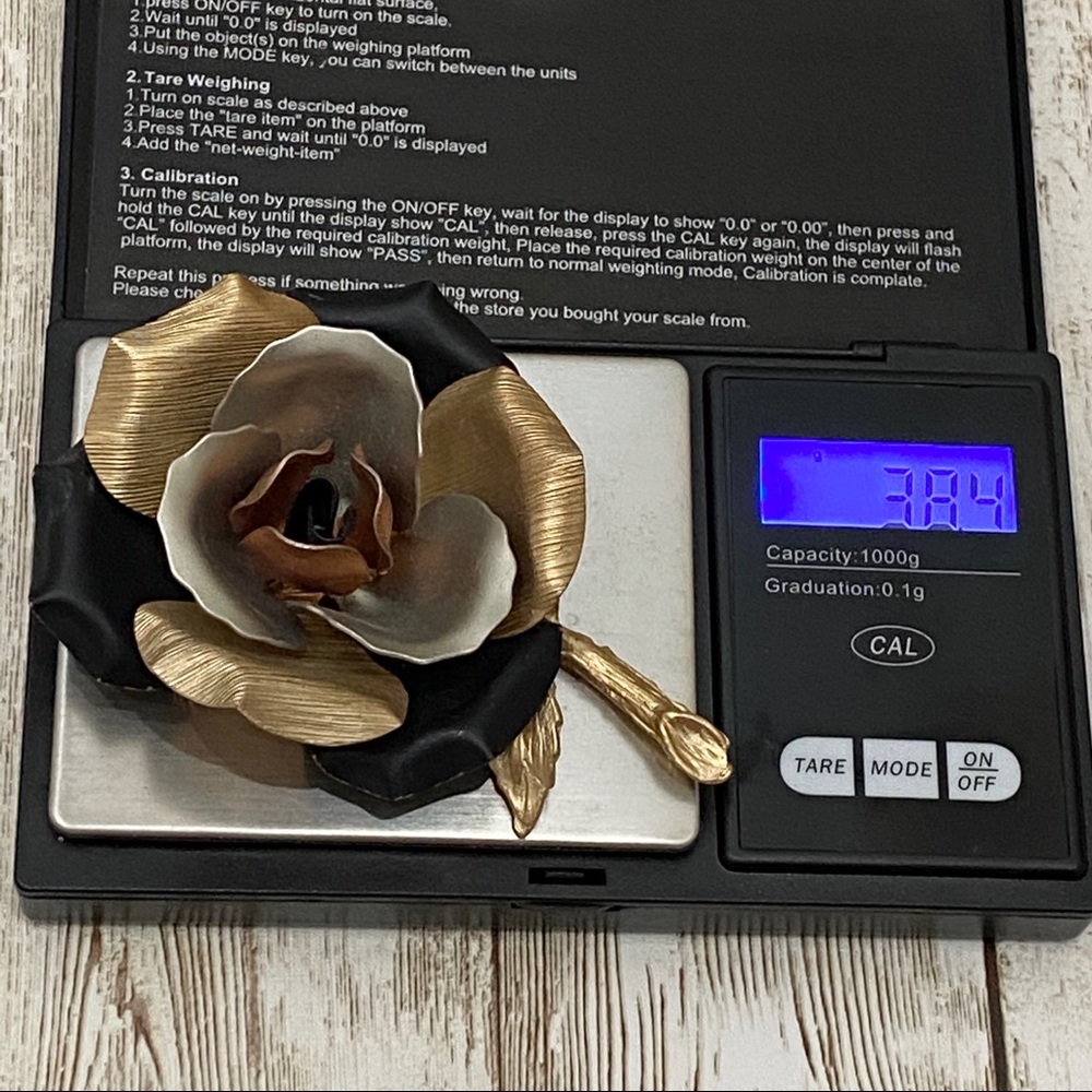 Unsigned Multicolor Large Rose Brooch - image 8